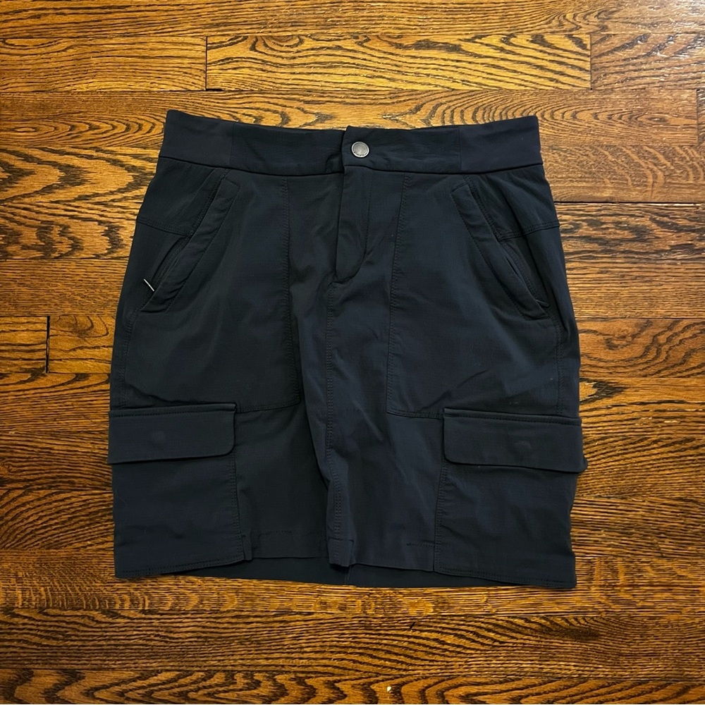 Athleta Skirt‎ Women's 4 Tall Dark Gray Athletic Cargo Skirt Utilitarian Design